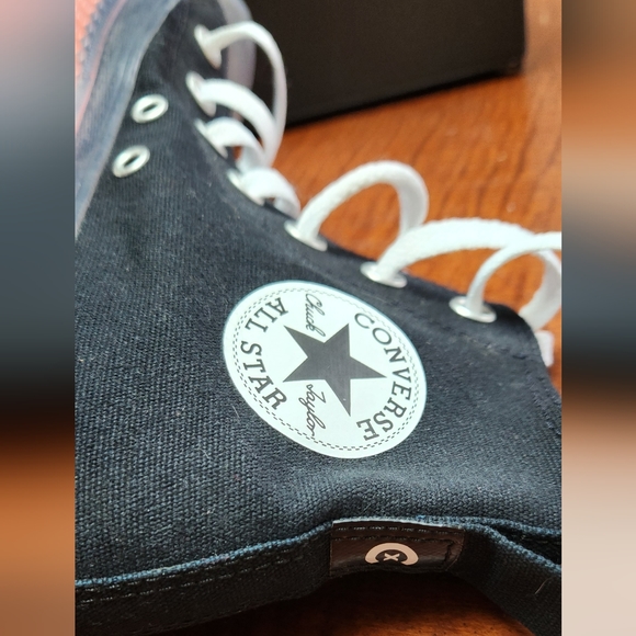 Converse unisex Chuck Taylor's high tops - Picture 7 of 15